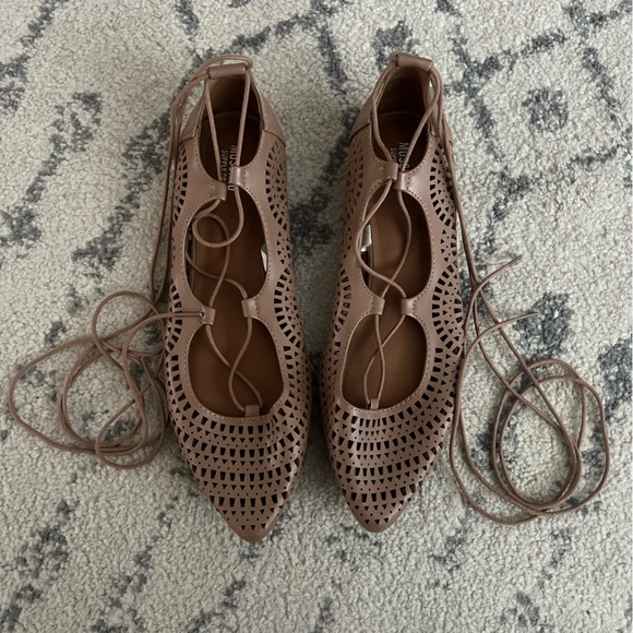 Mossimo Supply Co. Shoes - Mossimo Lace up flats